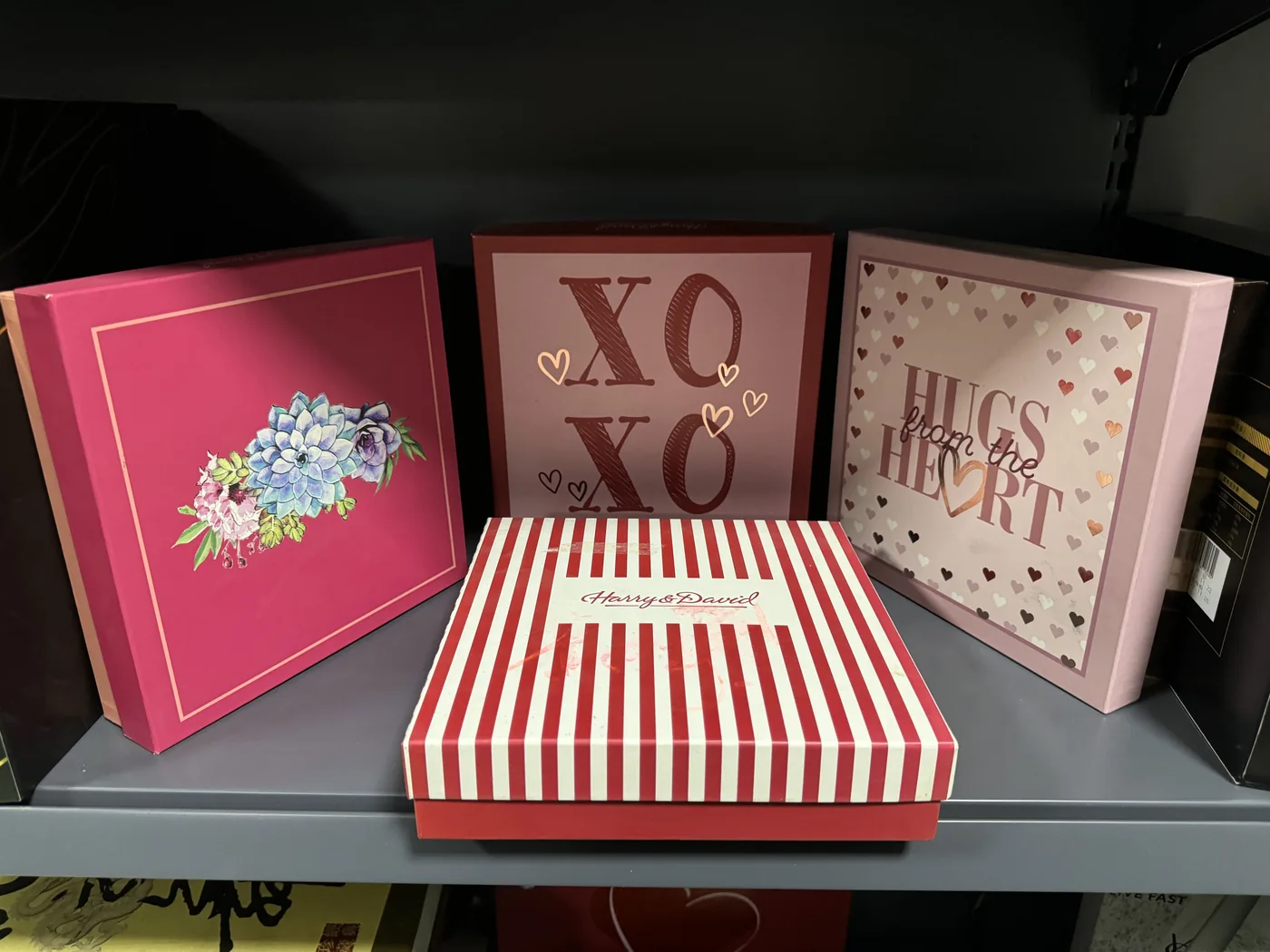 Gift boxes — Rigid boxes for elevated unboxing