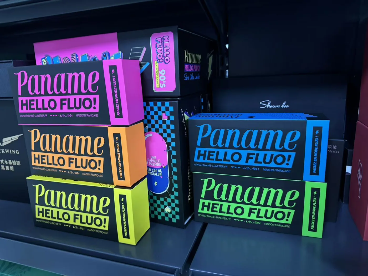 Packaging boxes — Folding cartons and presentation packaging